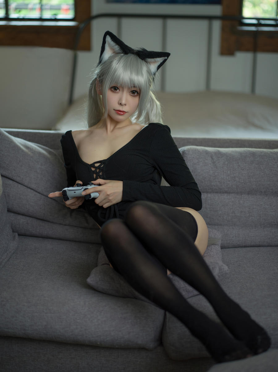 002.jpg