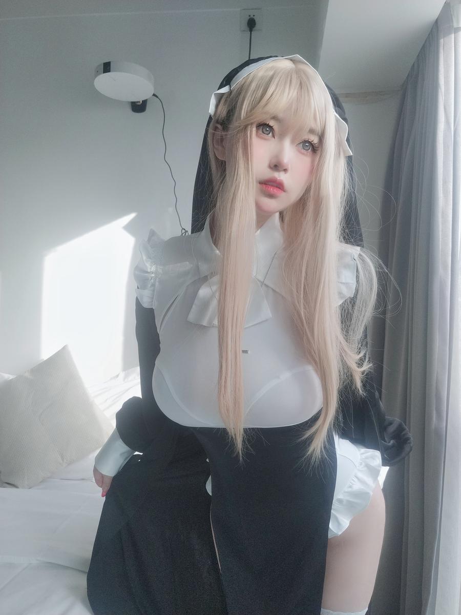 004.jpg