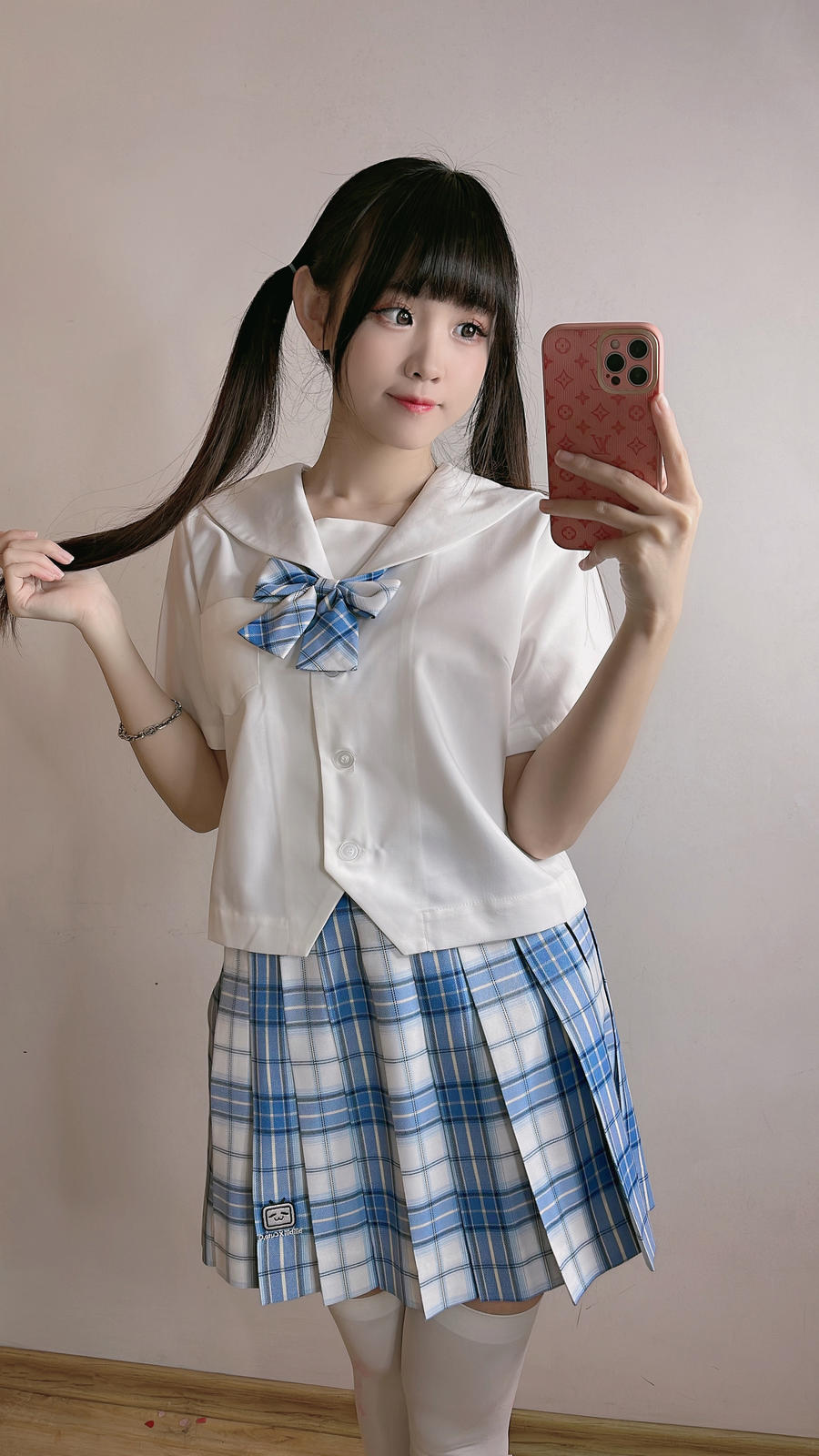 003.jpg