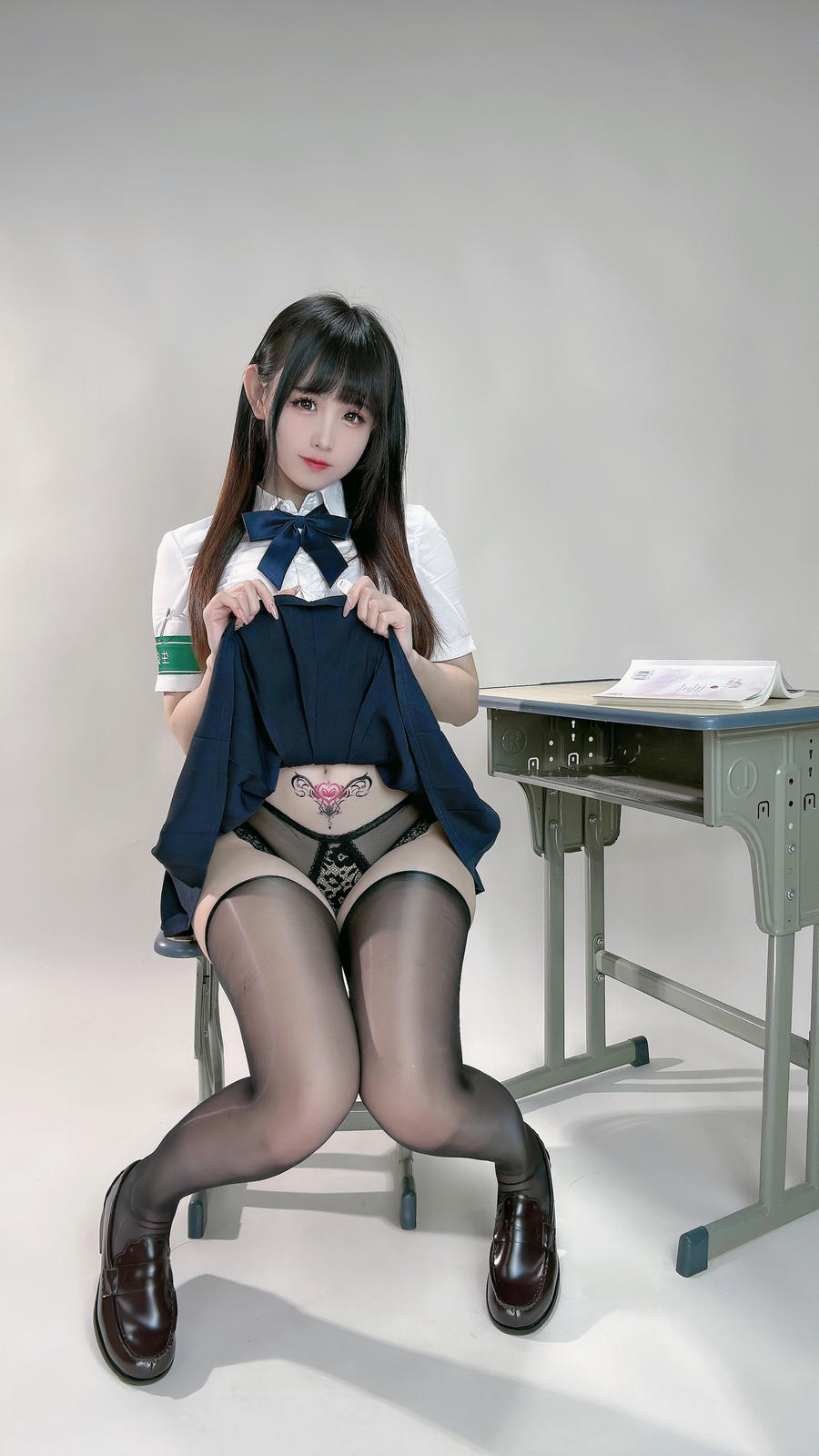 002.jpg