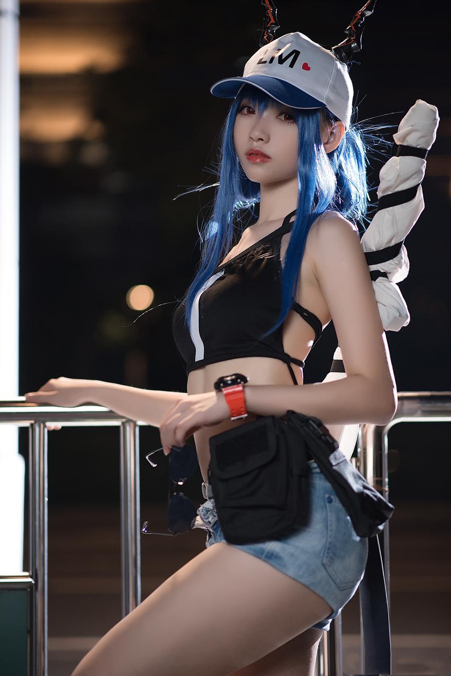 002.jpg