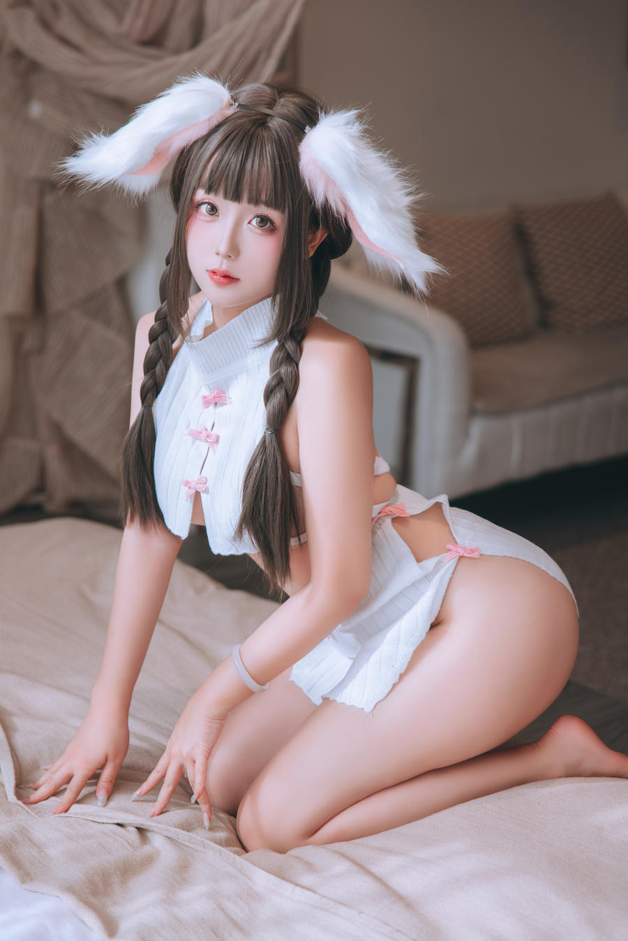 002.jpg