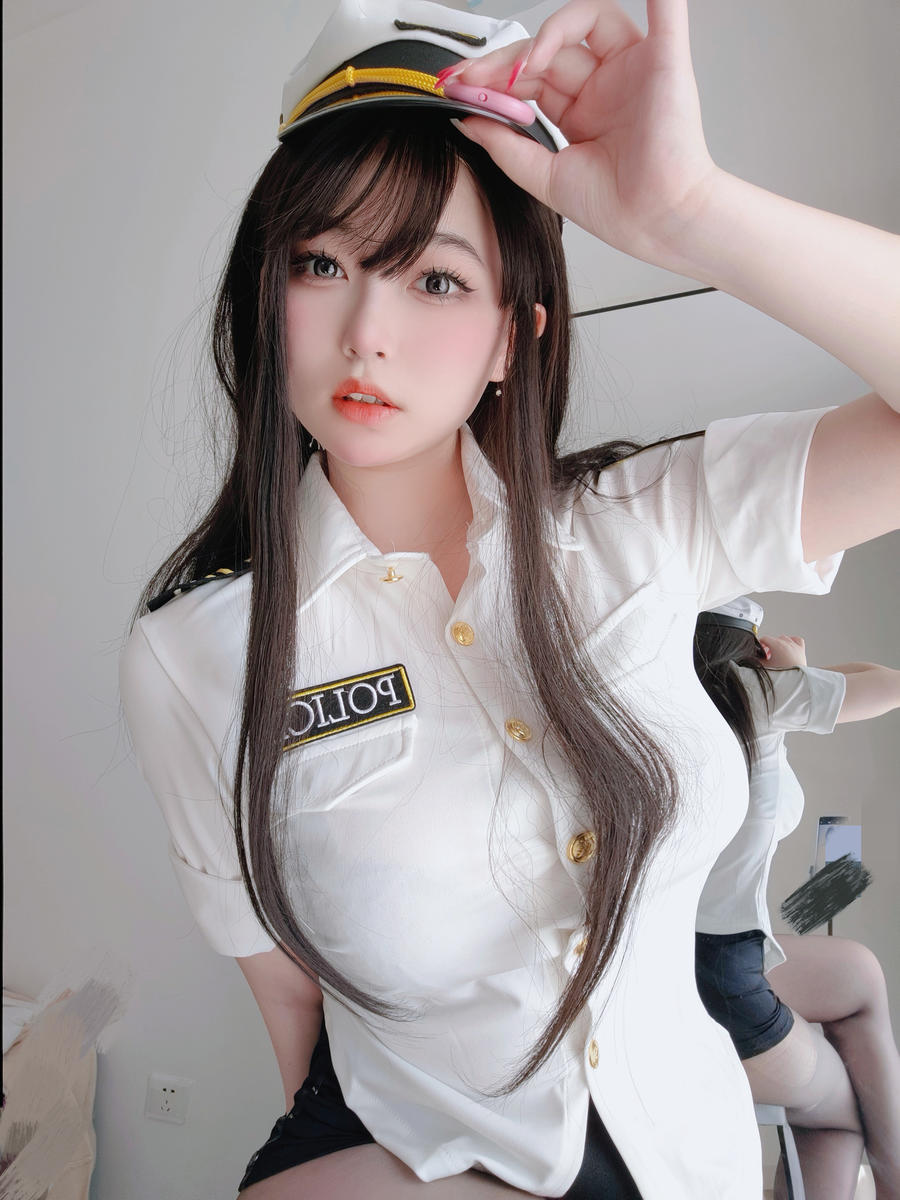 002.jpg