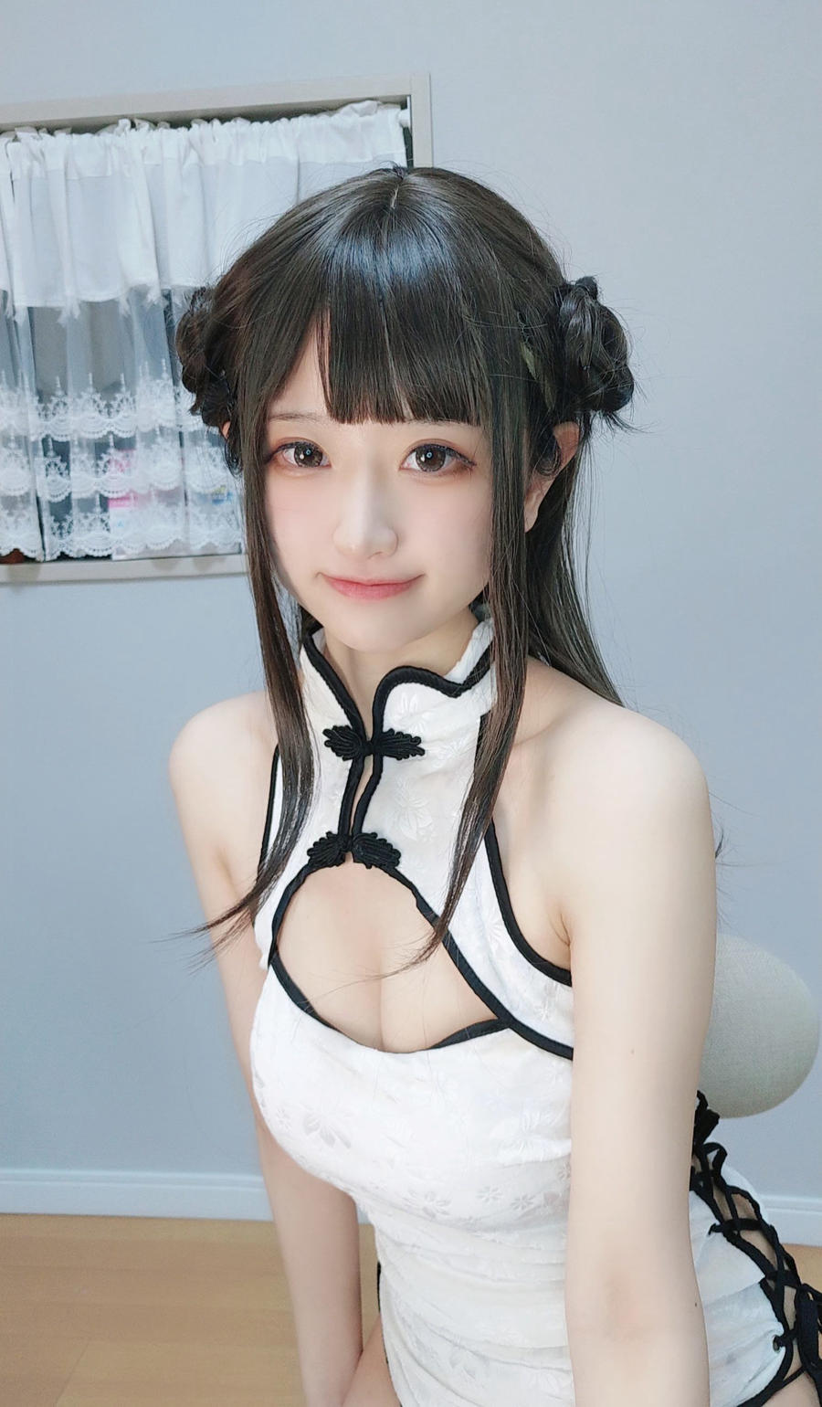 002.jpg