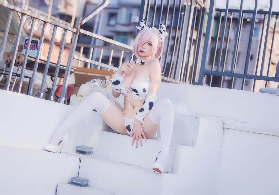 002.jpg