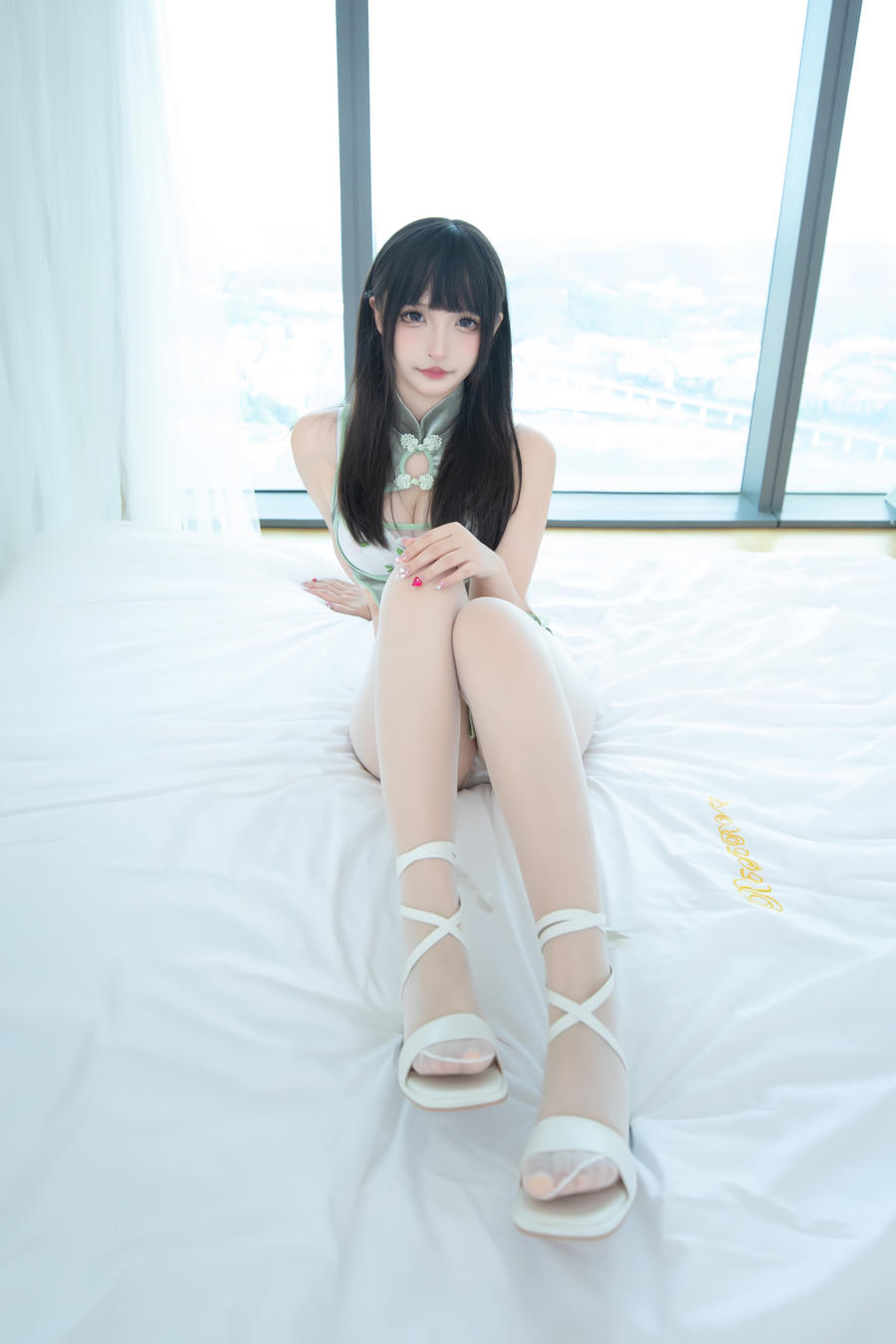 001.jpg