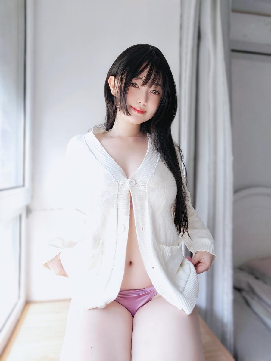 002.jpg