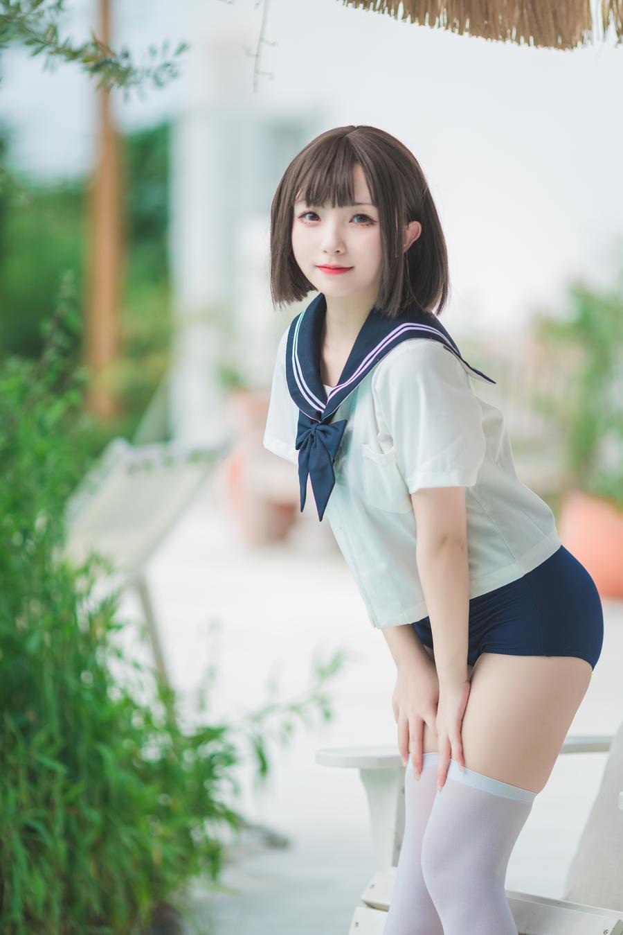 002.jpg