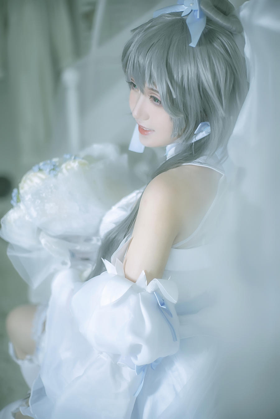 002.jpg