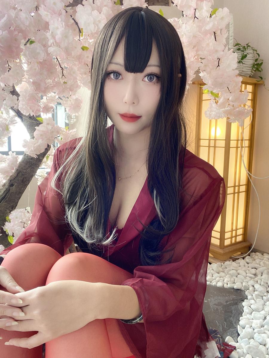002.jpg