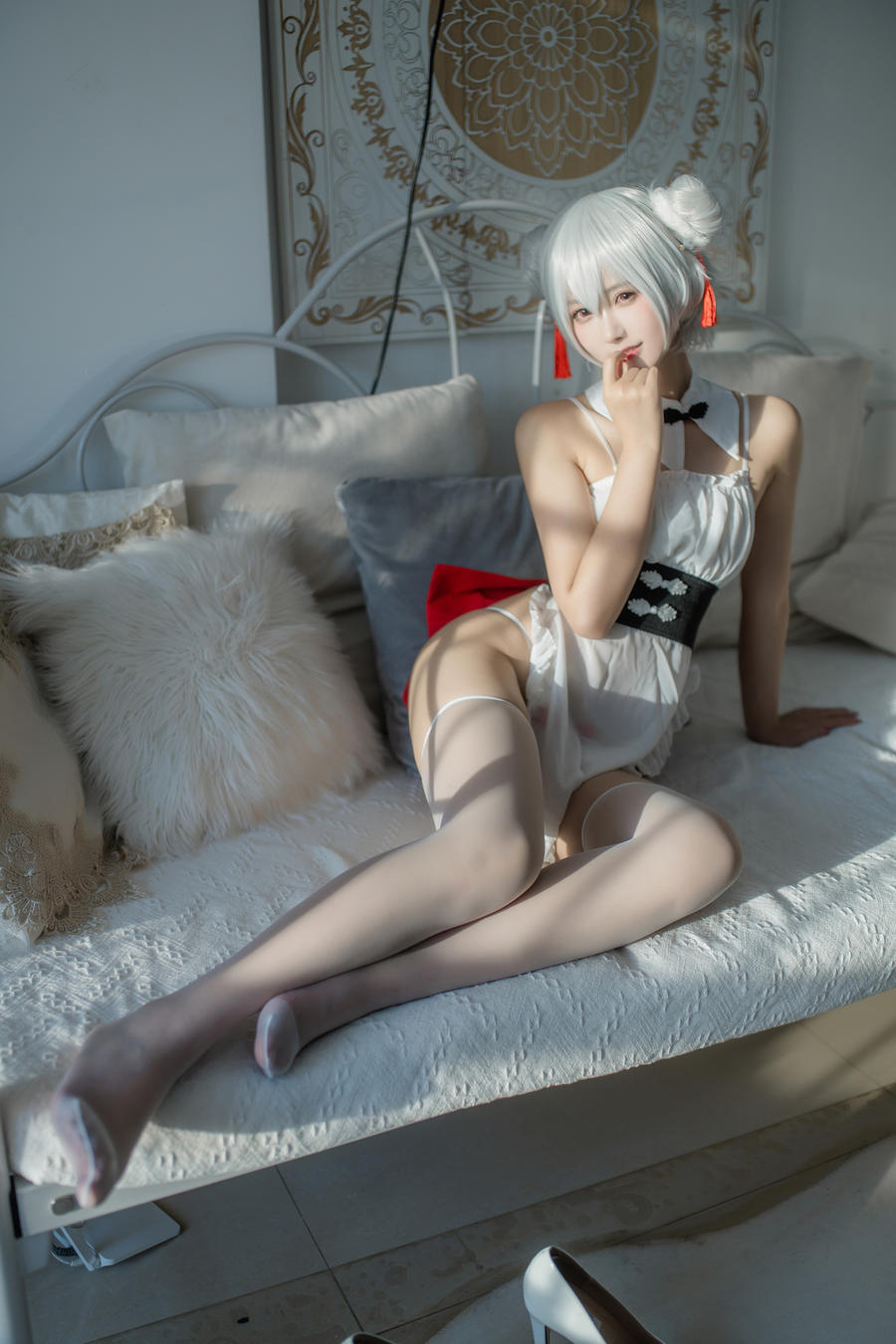 002.jpg