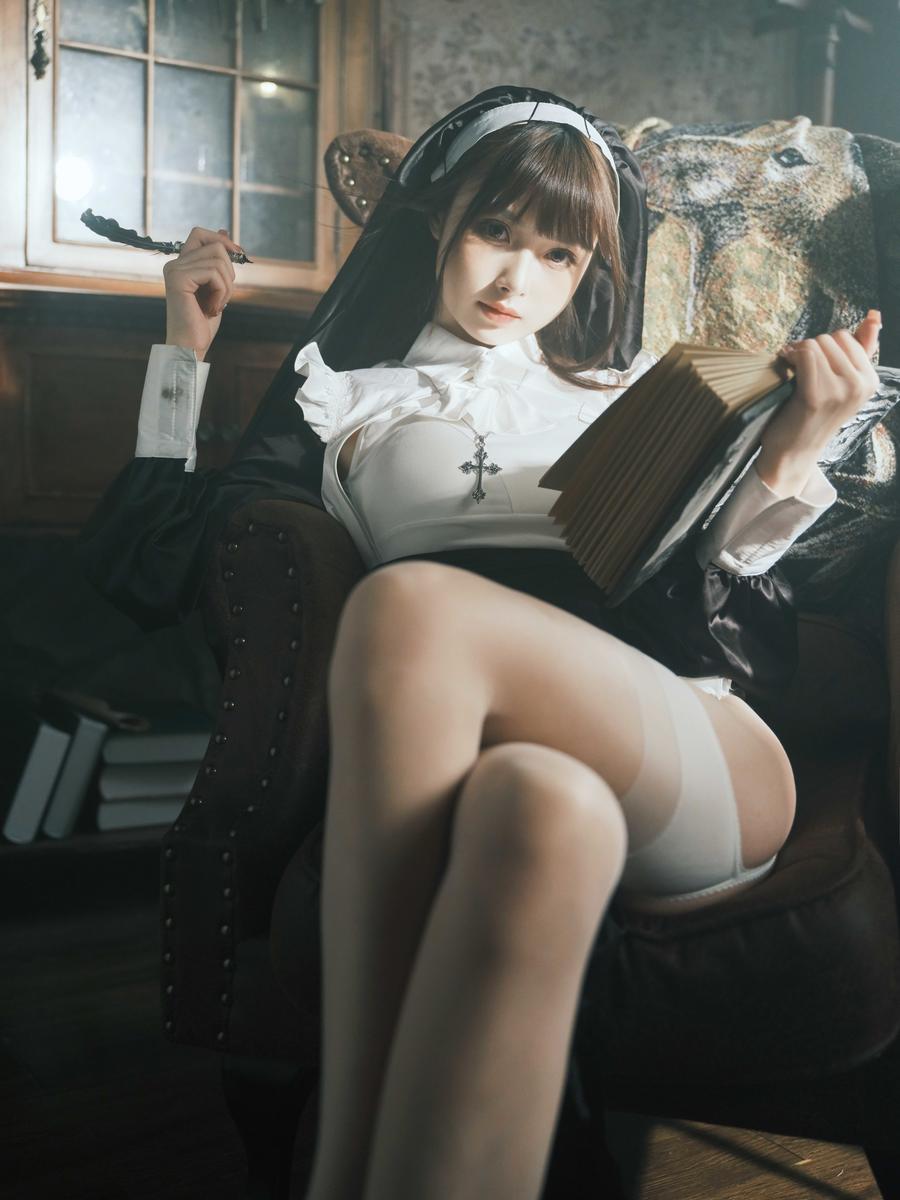 003.jpg