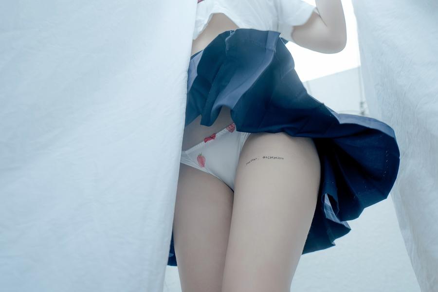 002.jpg
