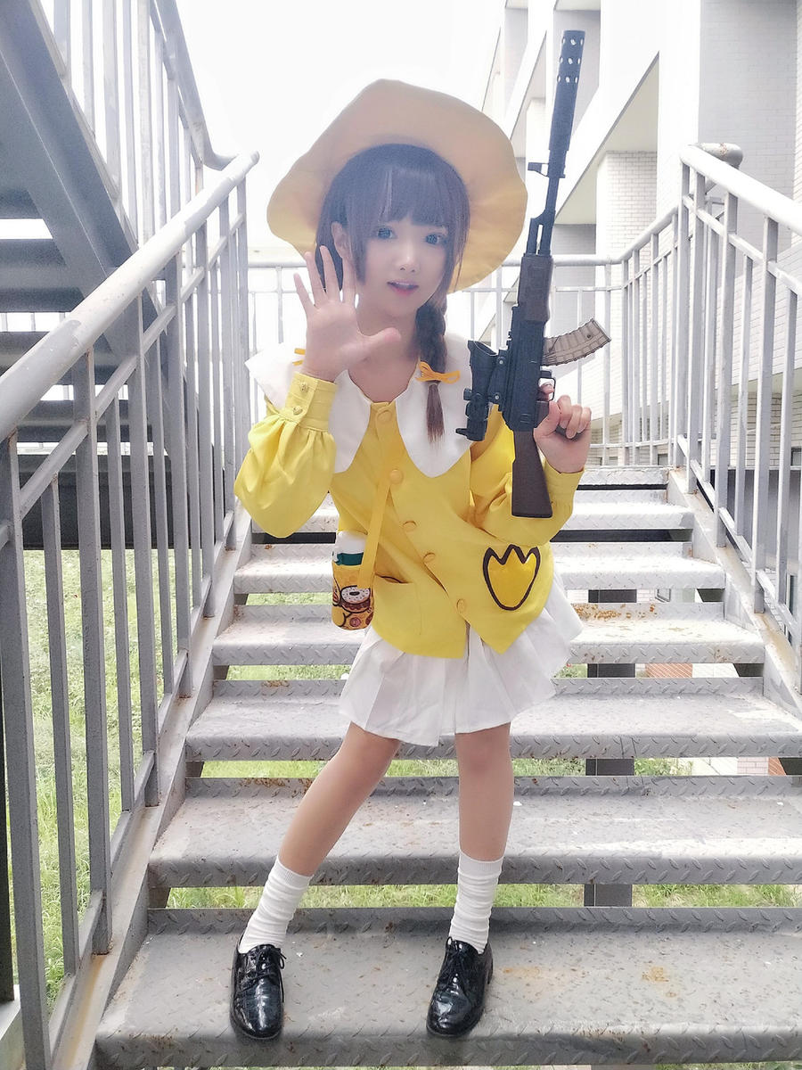 002.jpg