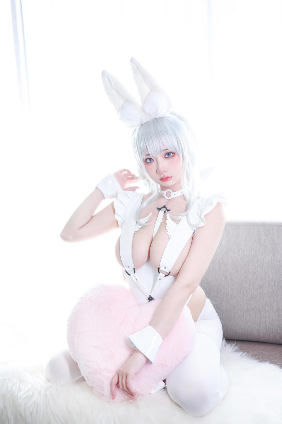 002.jpg