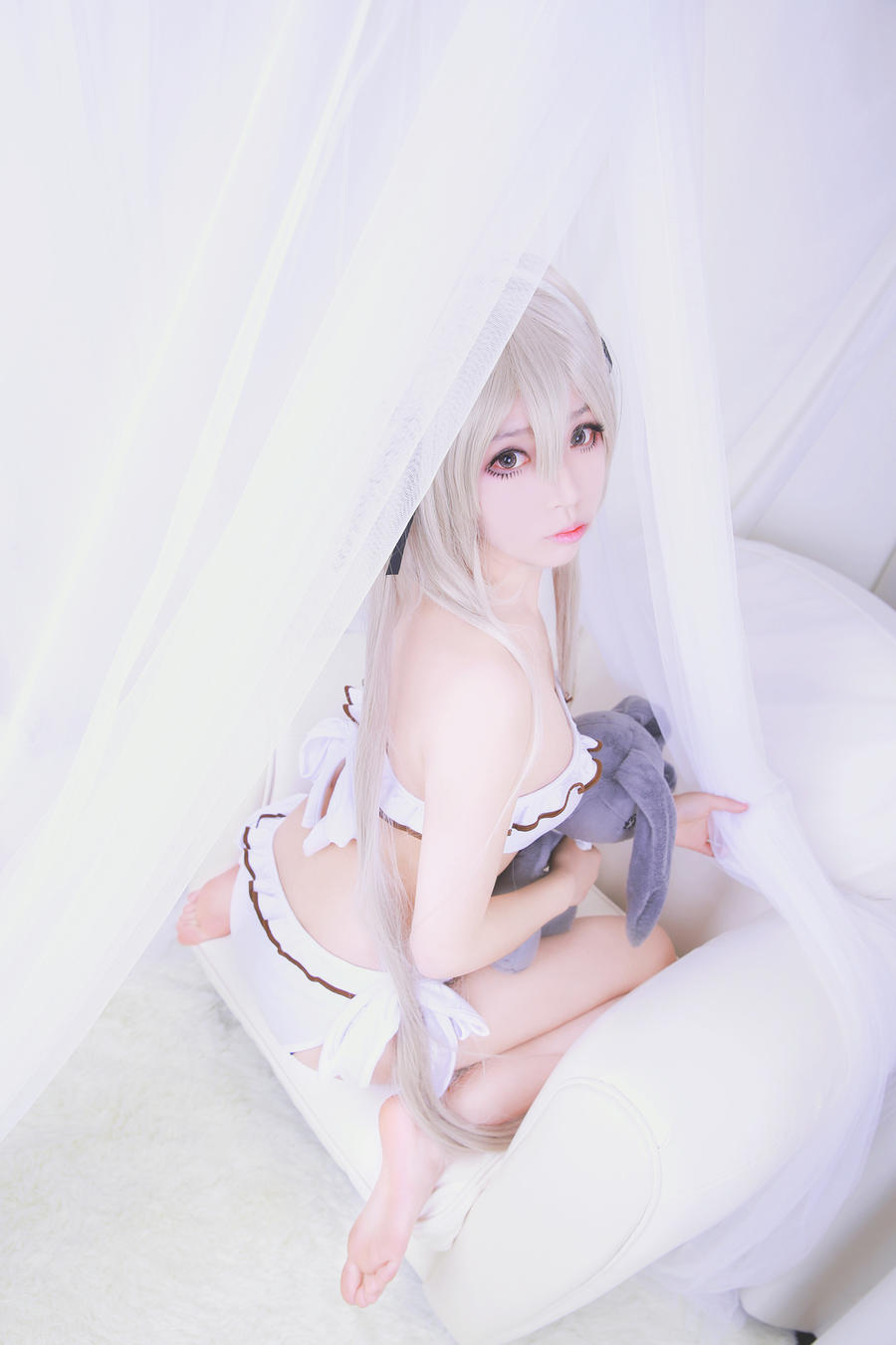 002.jpg