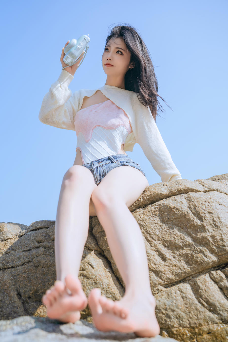 002.jpg