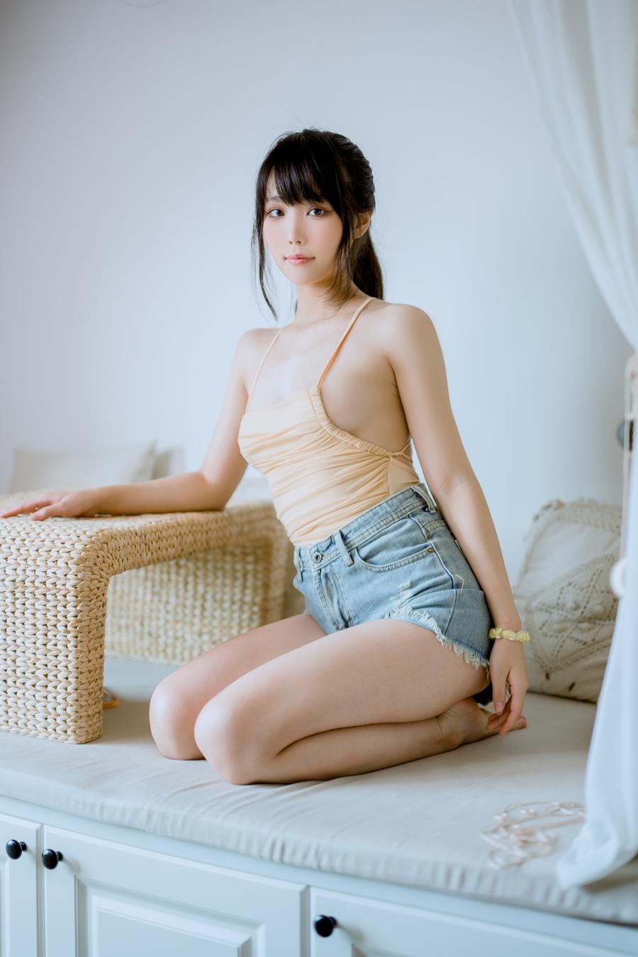 001.jpg