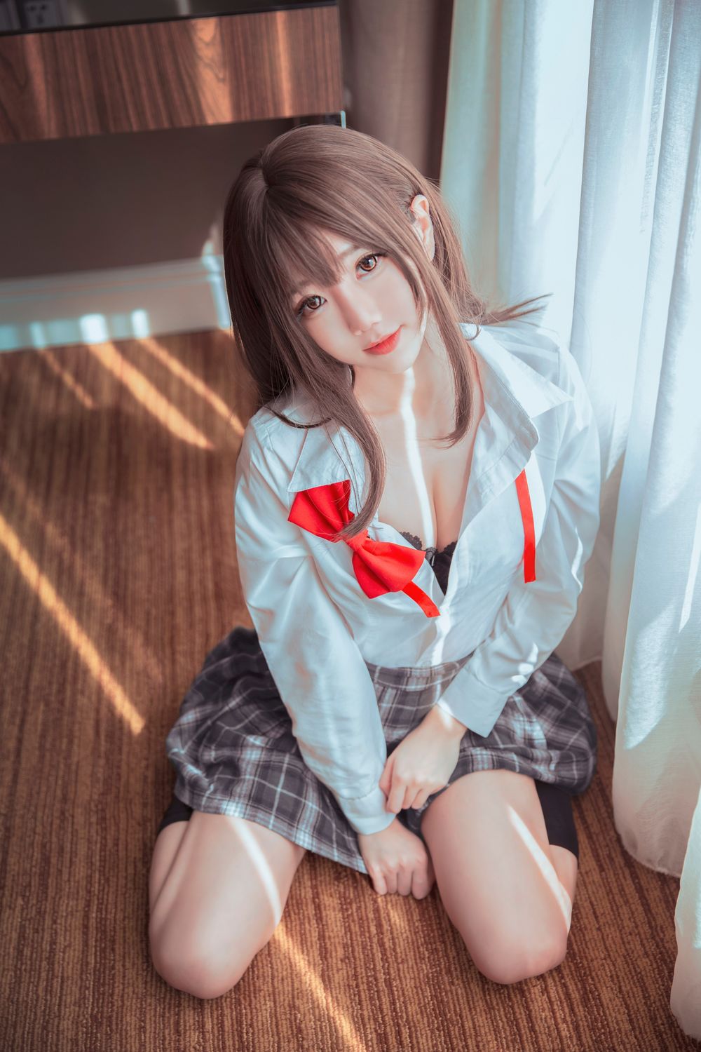 002.jpg