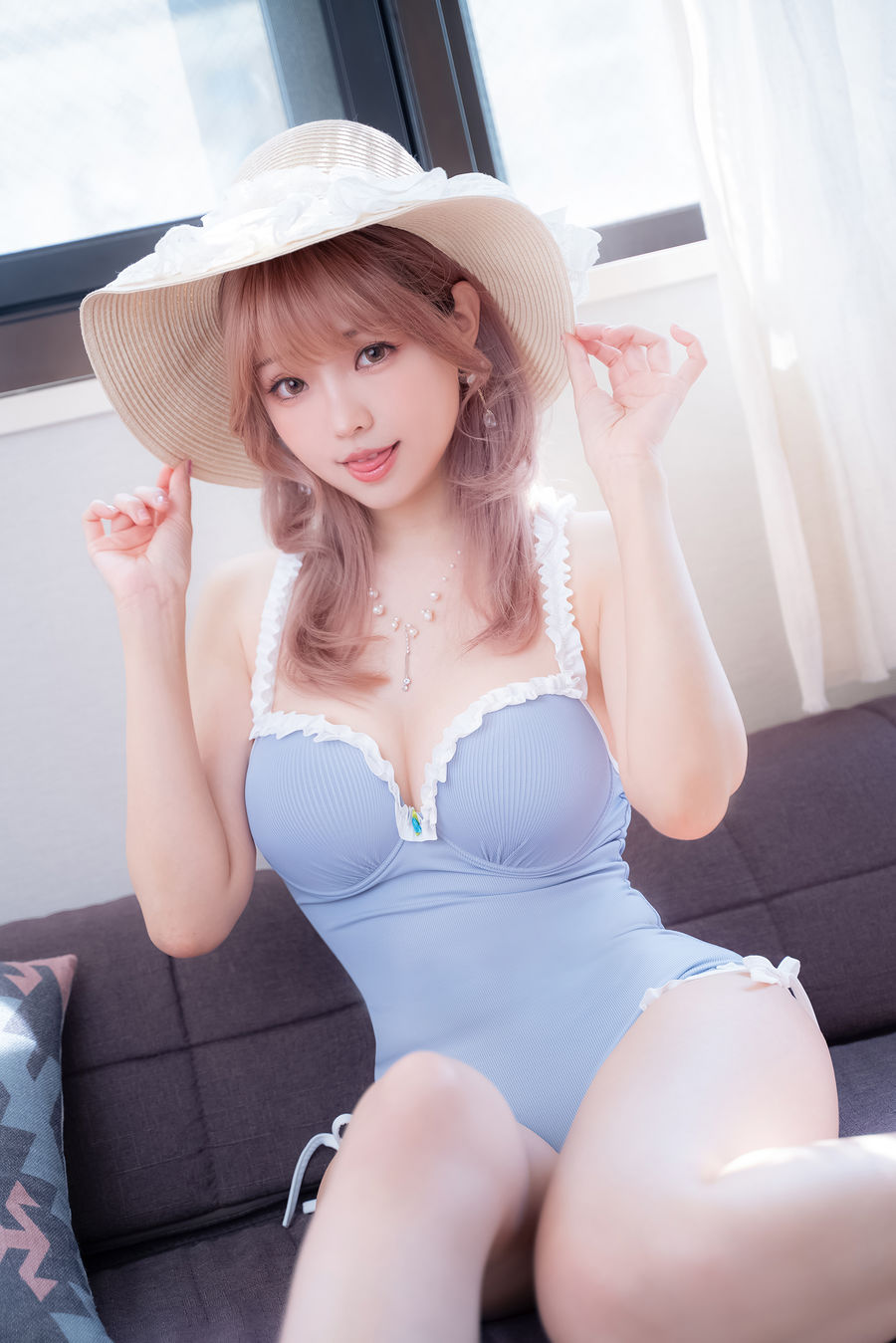 003.jpg
