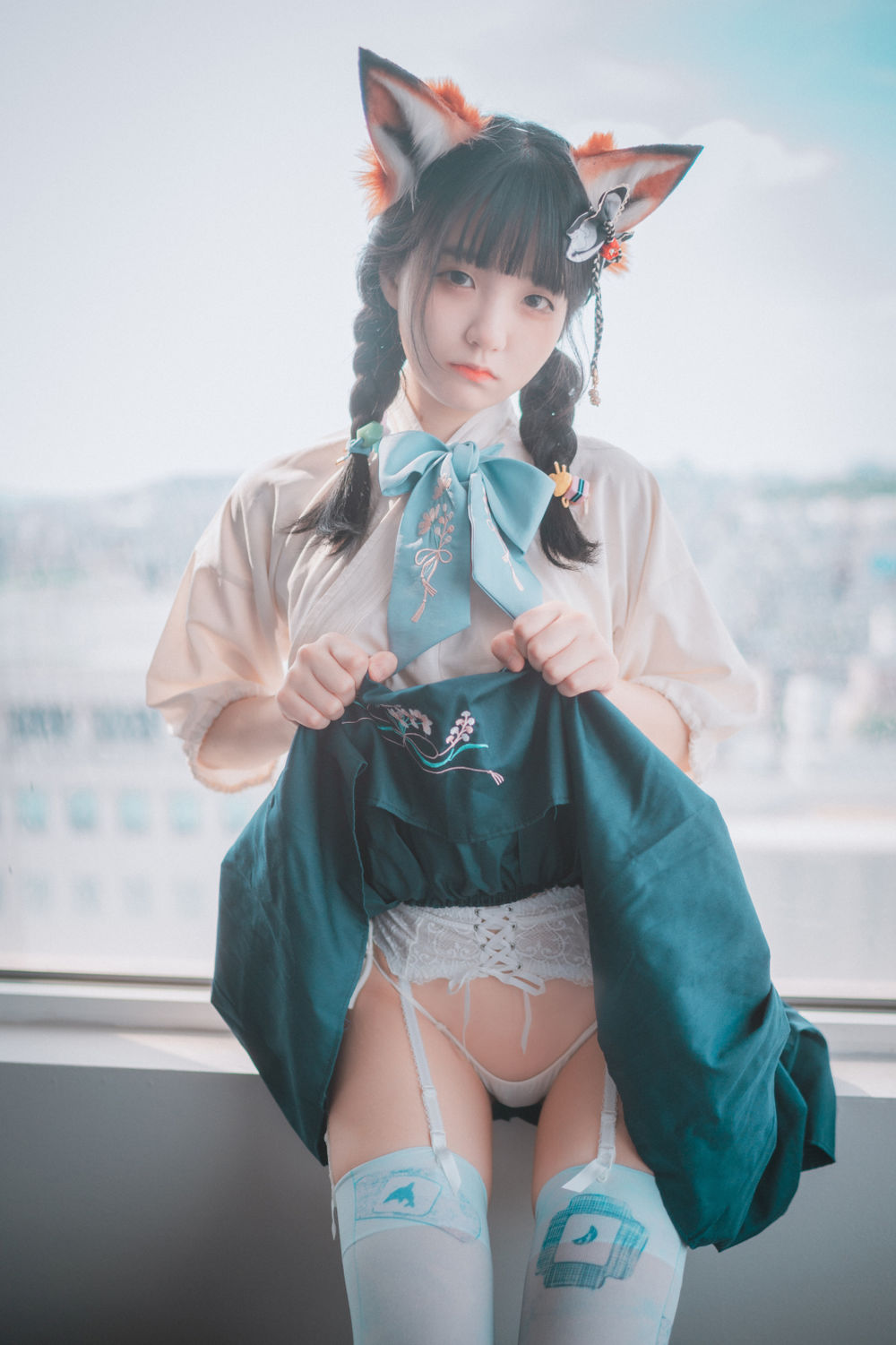 002.jpg