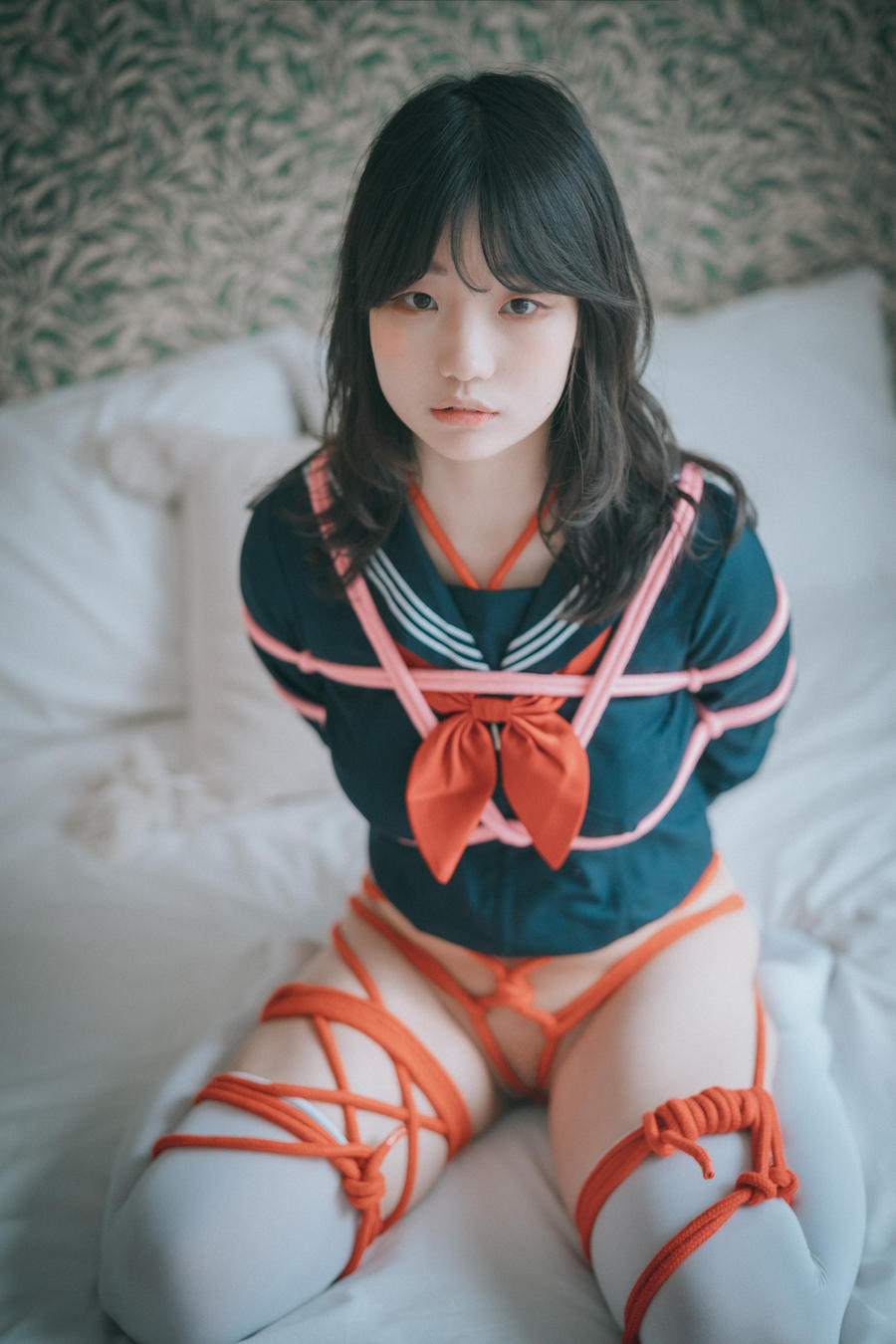 002.jpg