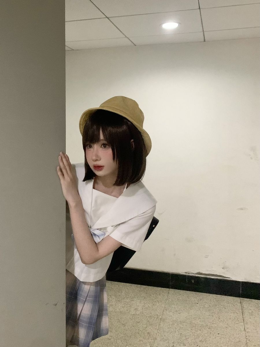 002.jpg
