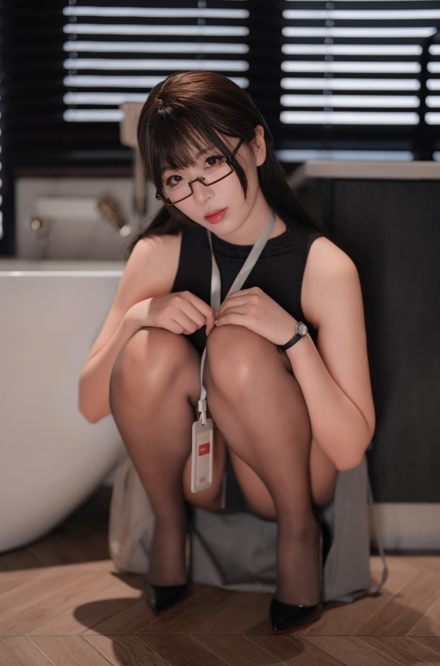 002.jpg