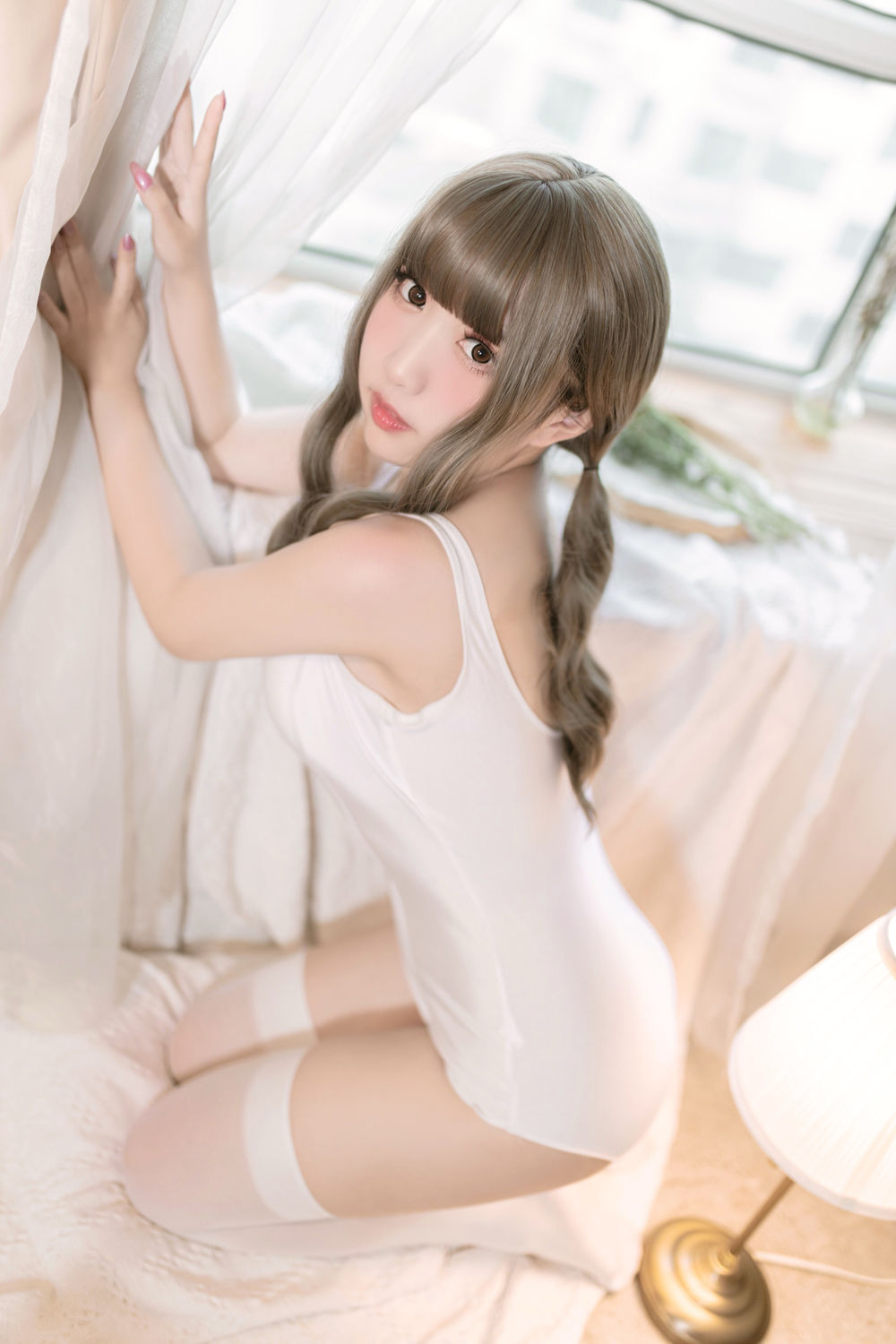 002.jpg