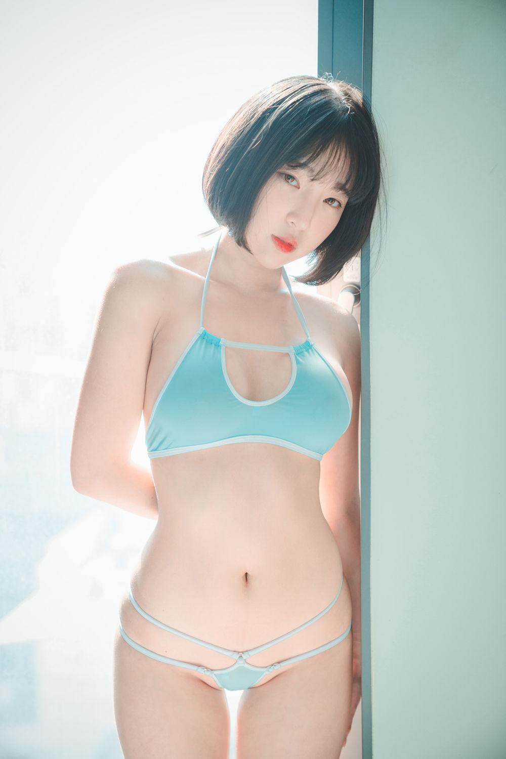 002.jpg