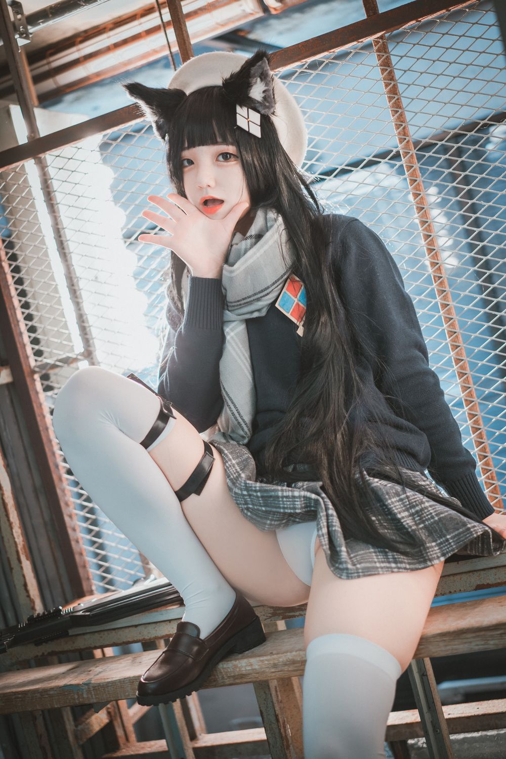 002.jpg