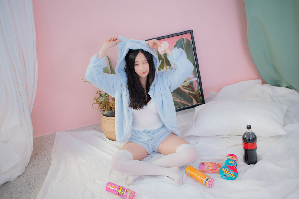 001.jpg