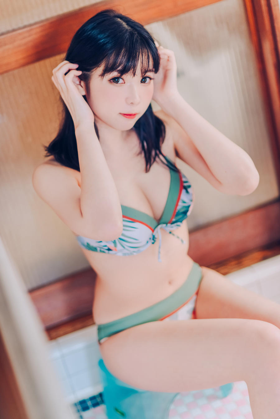 002.jpg