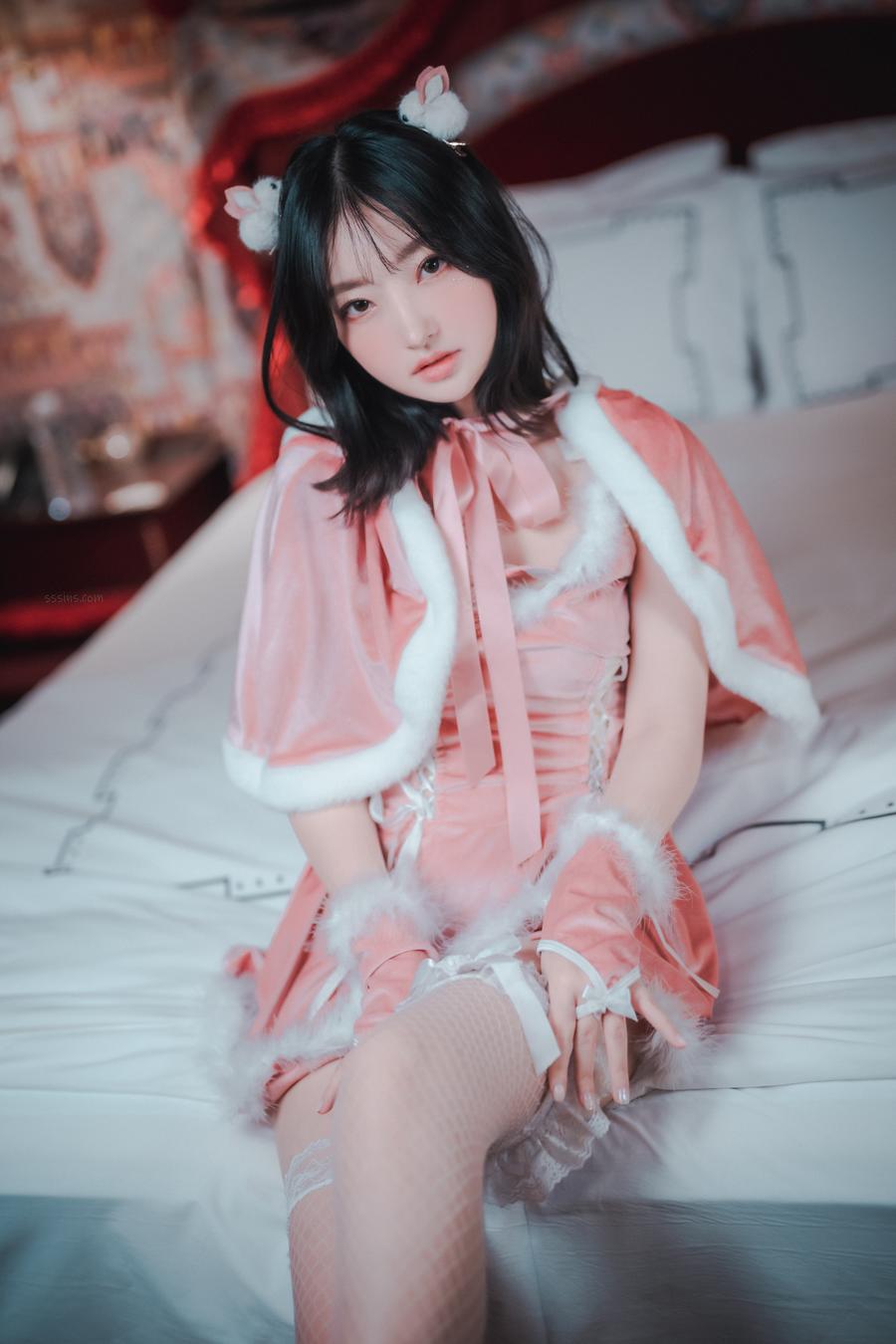 002.jpg