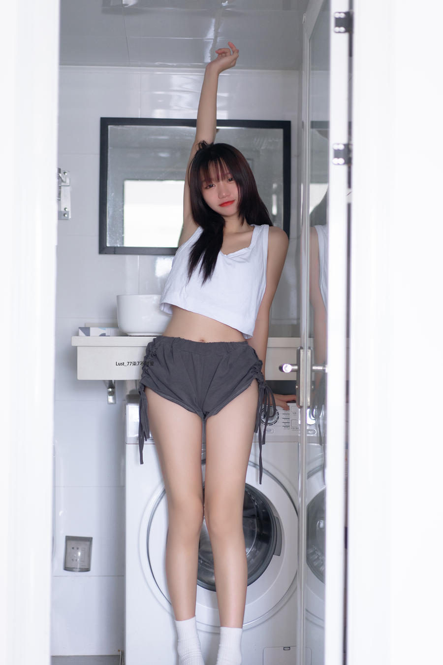 002.jpg