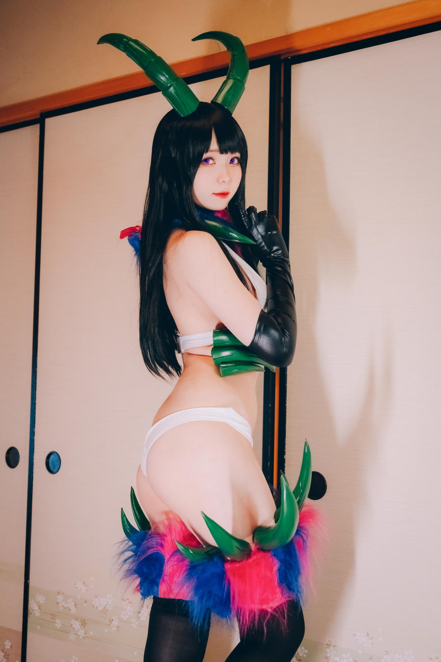 002.jpg