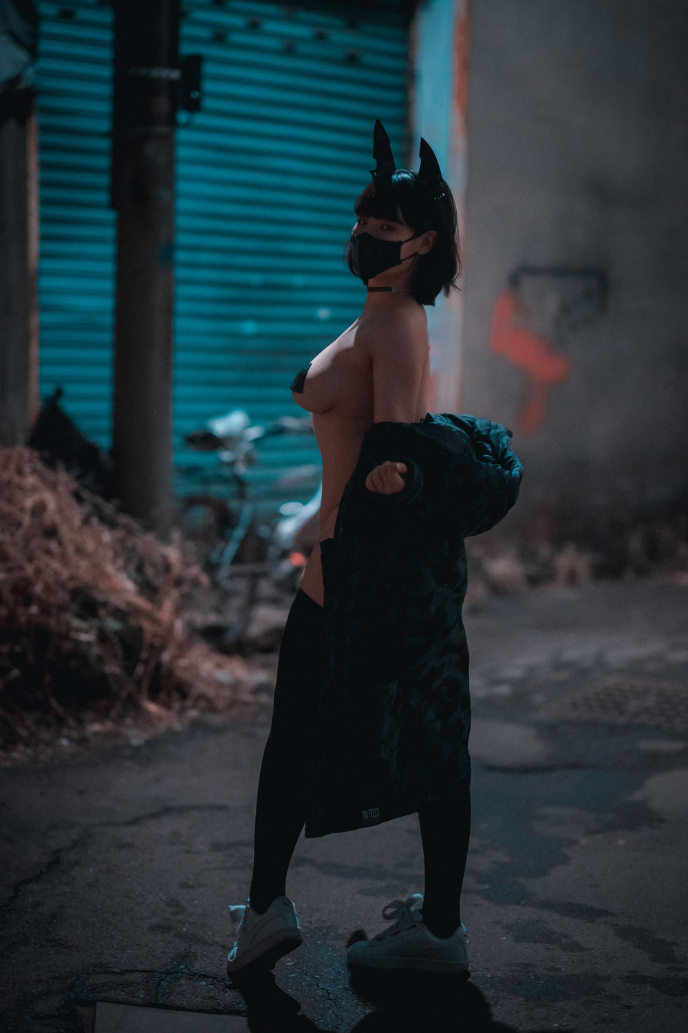 001.jpg