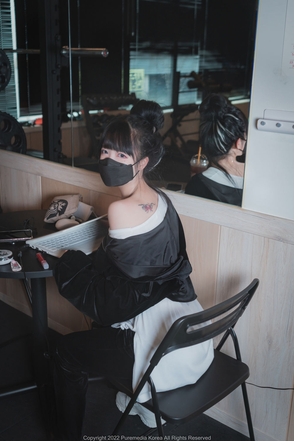 003.jpg