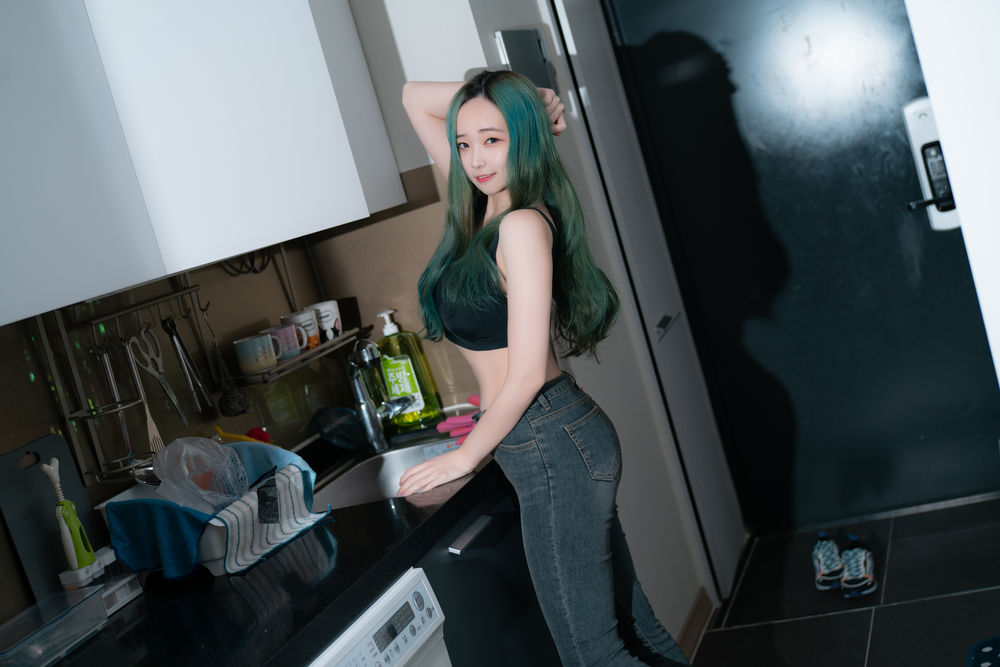 002.jpg