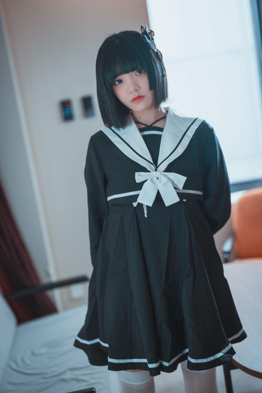 002.jpg