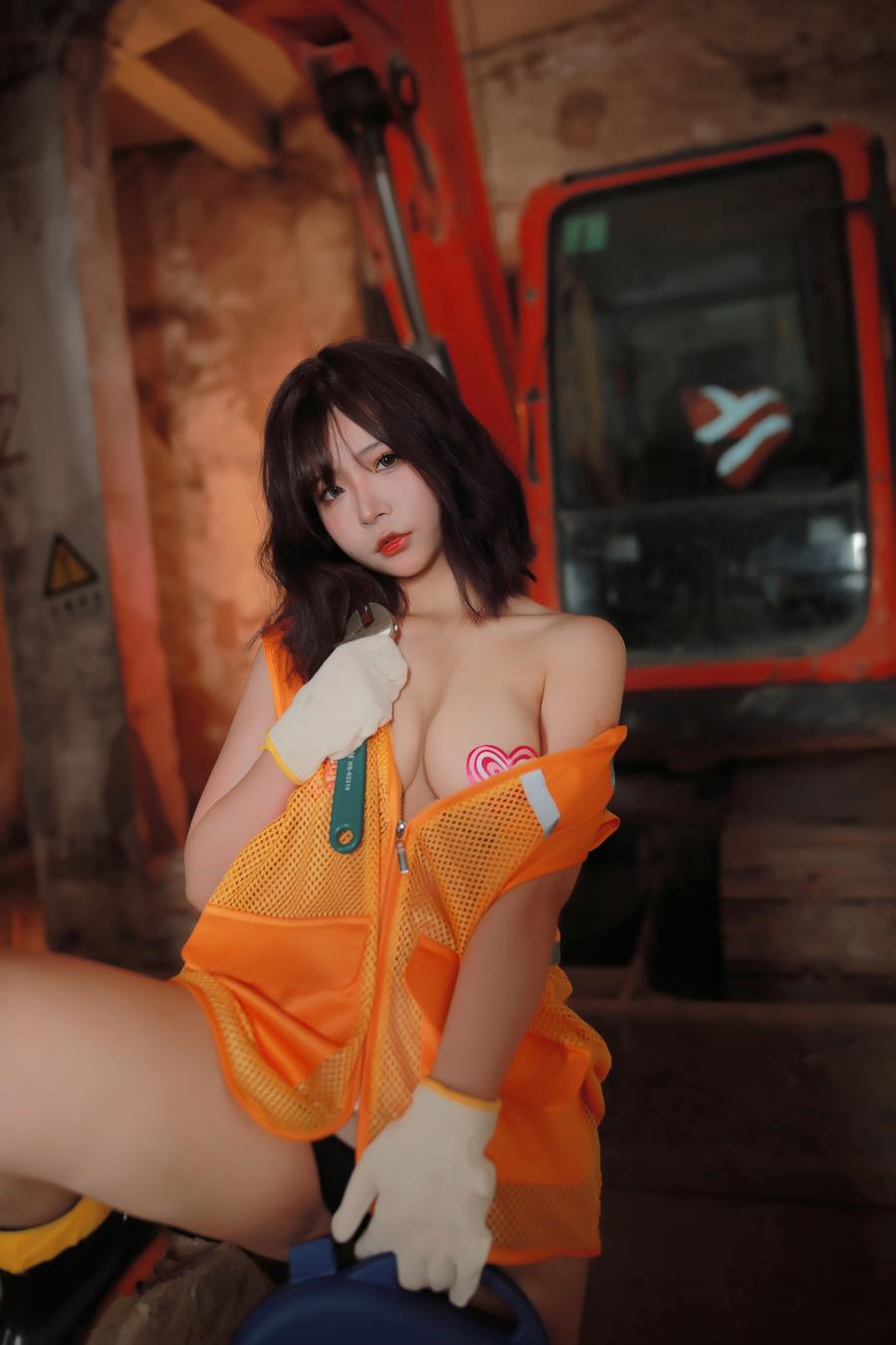 003.jpg