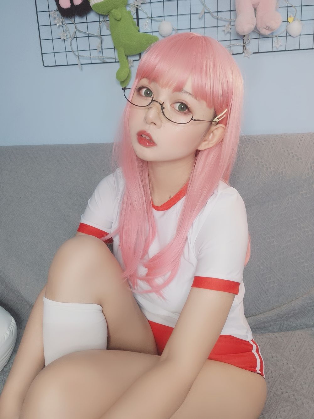 002.jpg