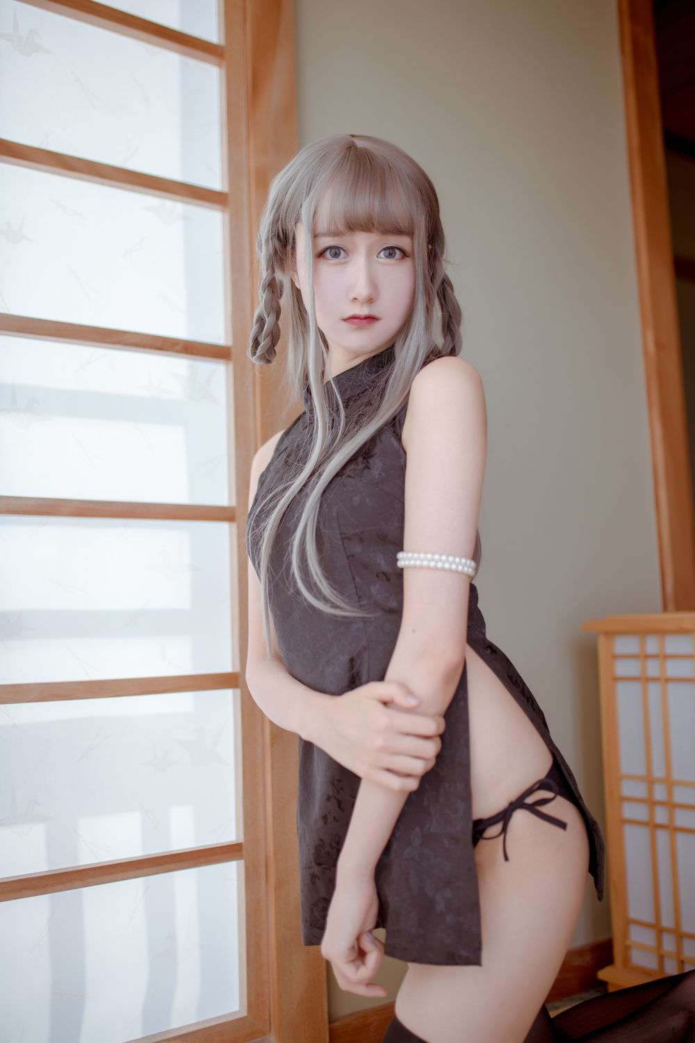 002.jpg
