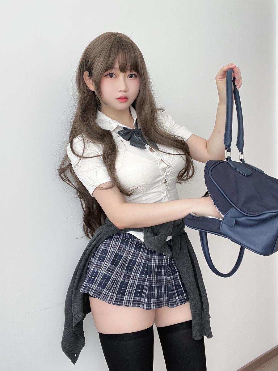 001.jpg