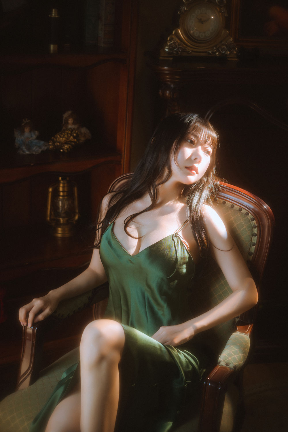 002.jpg