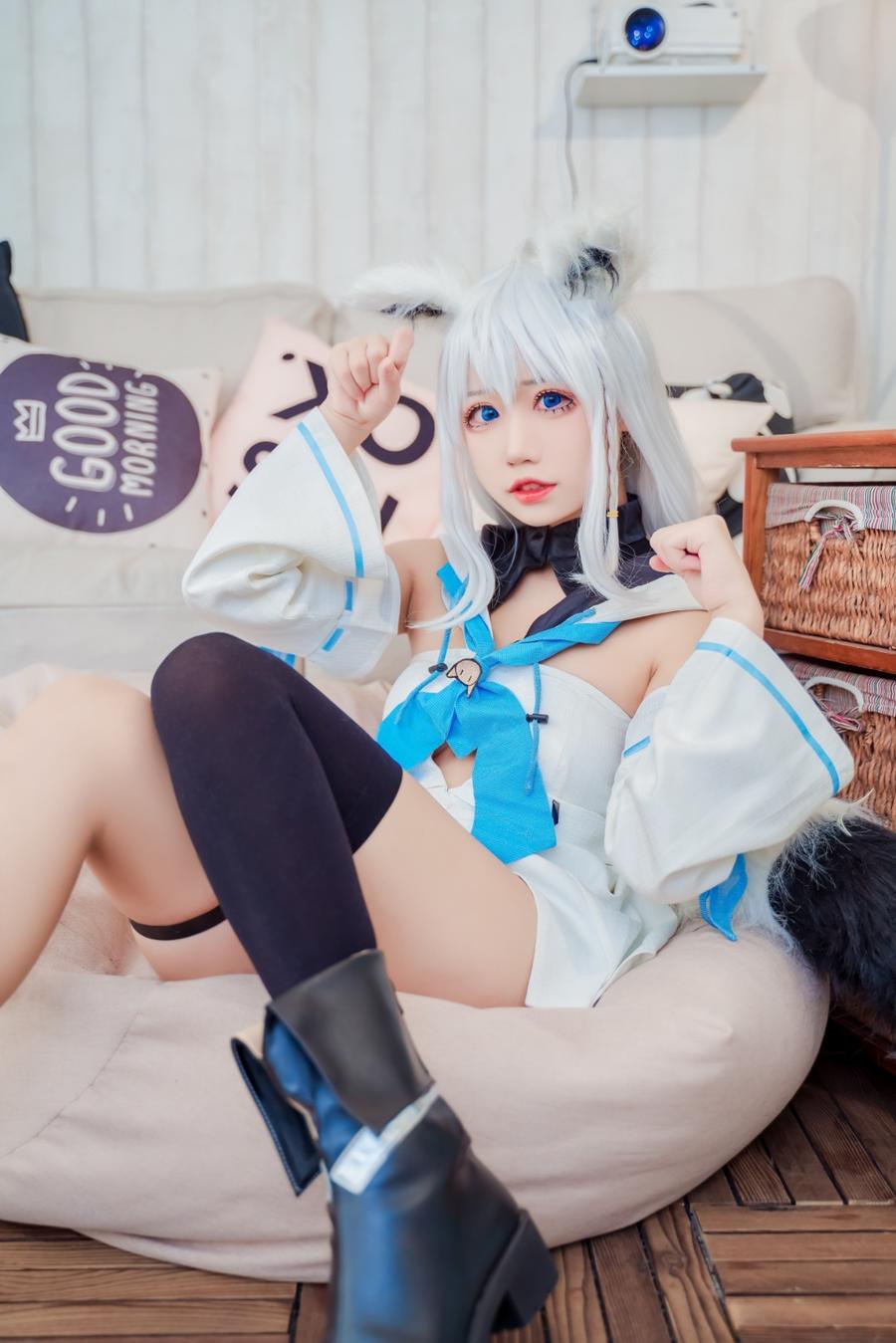 002.jpg