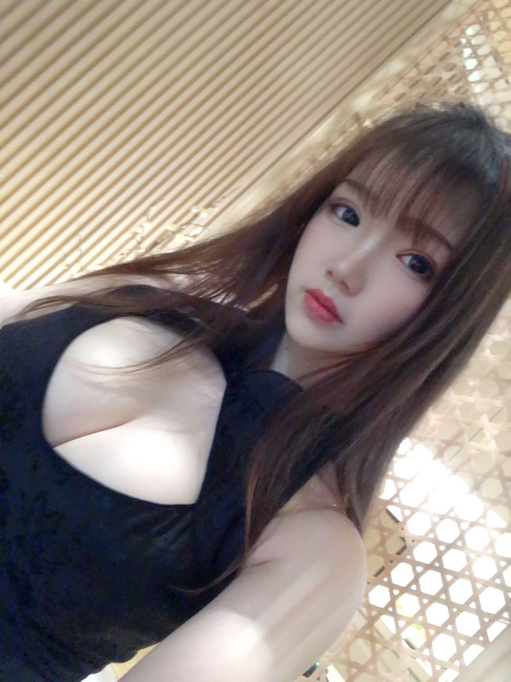 002.jpg