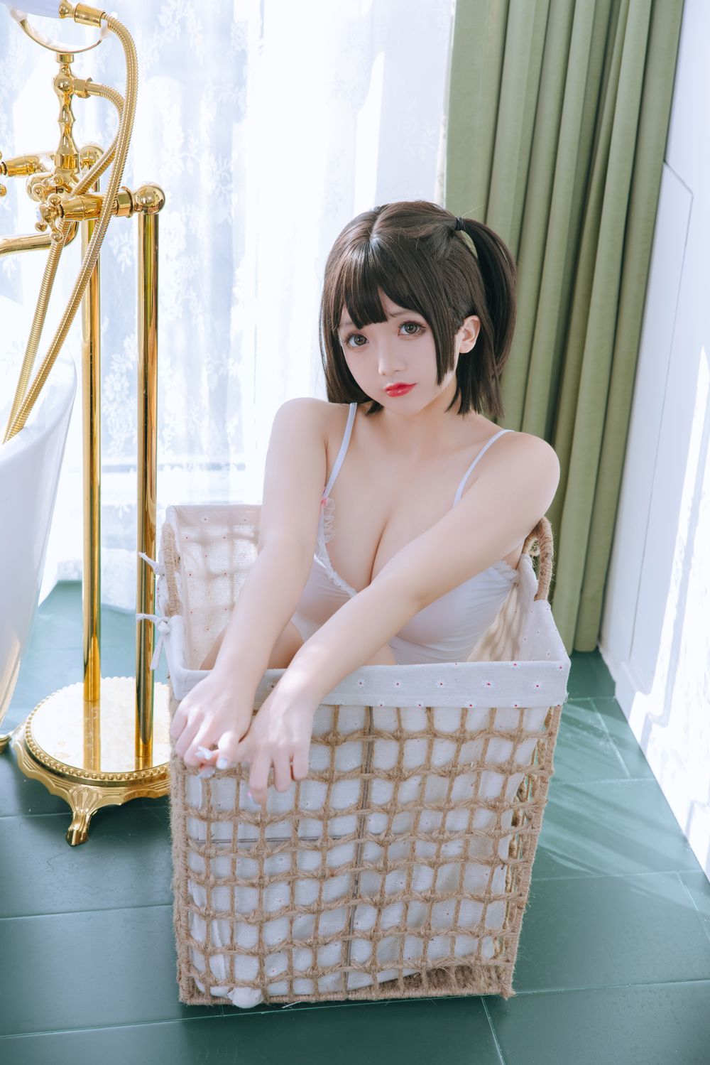 002.jpg