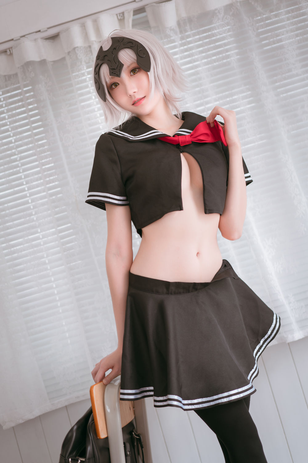 002.jpg