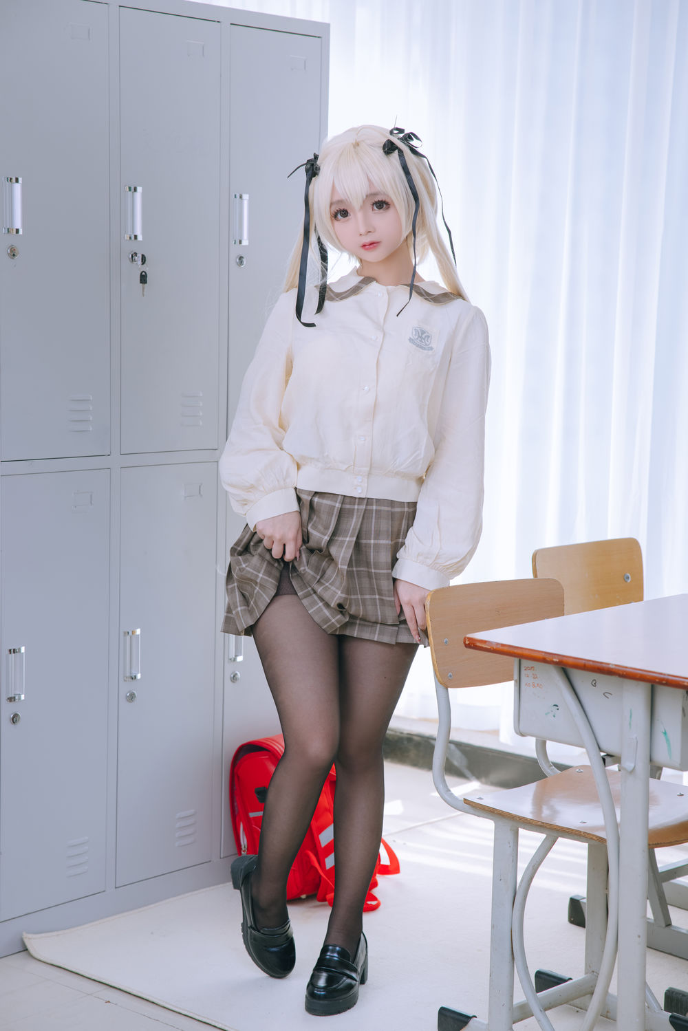 001.jpg